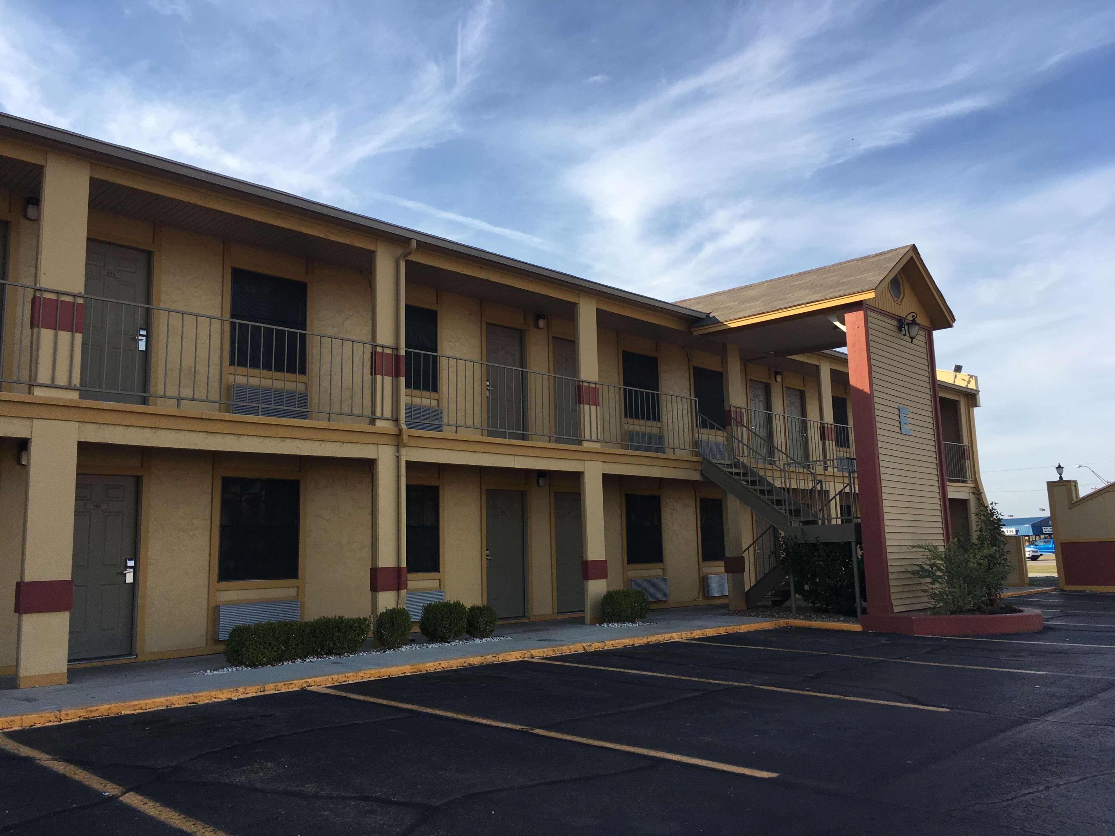 Best Western Markita Inn Durant Esterno foto