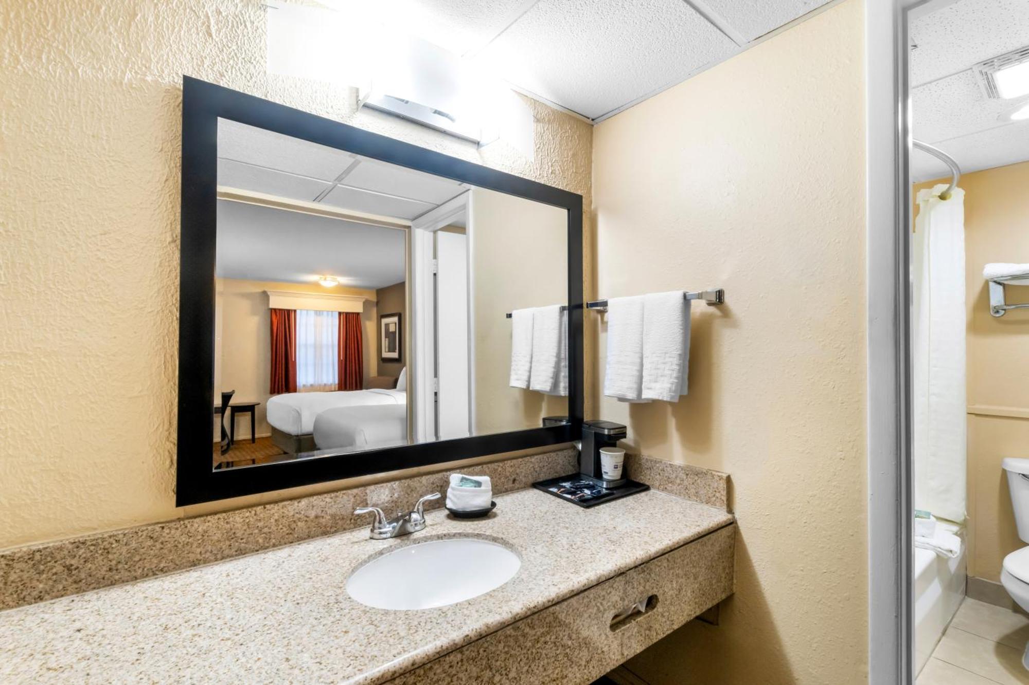 Best Western Markita Inn Durant Esterno foto